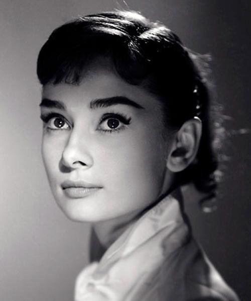 GUERRA Y PAZ AUDREY HEPBURN guerra y paz audrey hepburn: