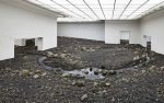 River Bed, por Olafur Eliasson en el Museo de Arte Moderno de Louisiana en Humlebaek.