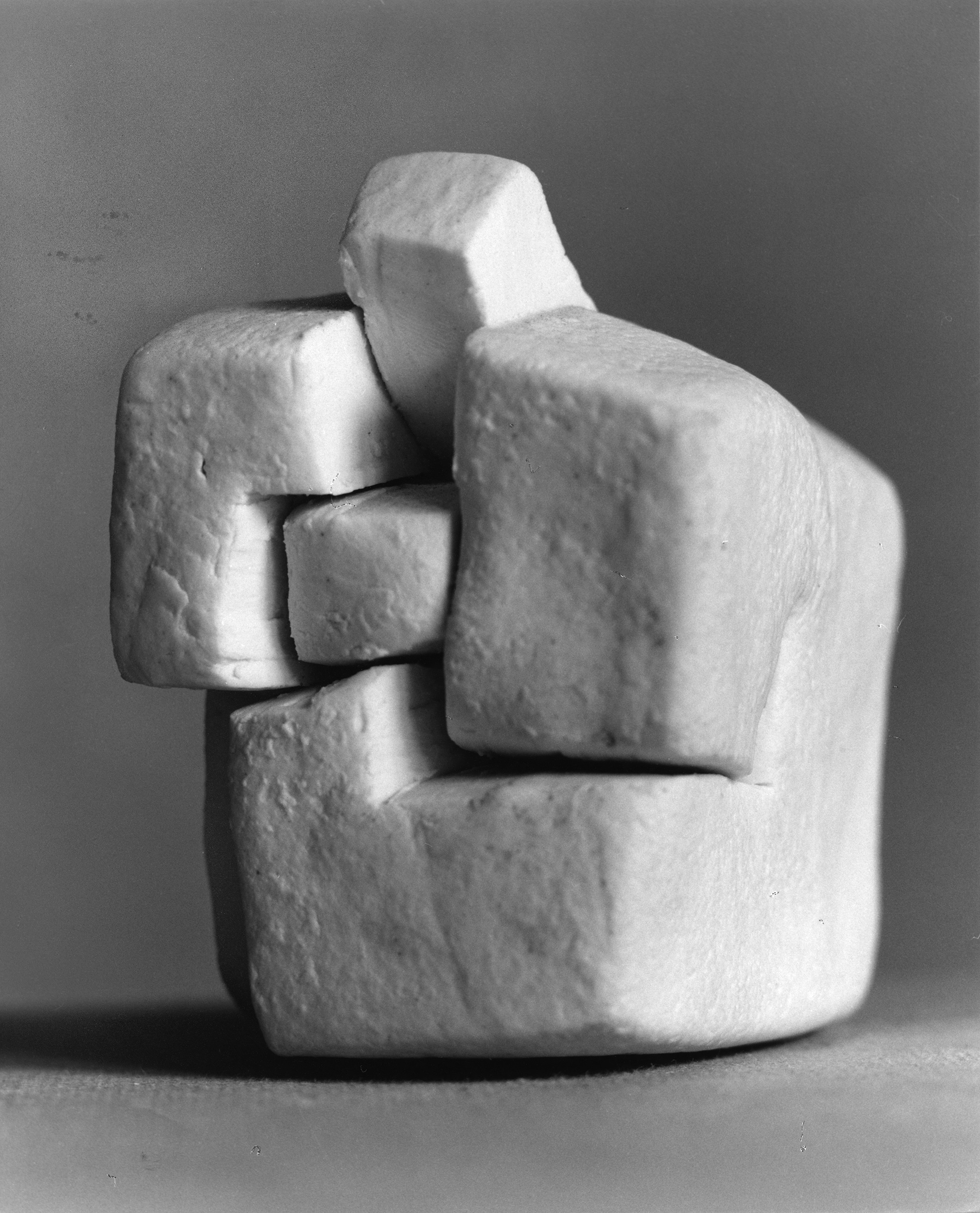 Chillida_Porcelana_V.jpg