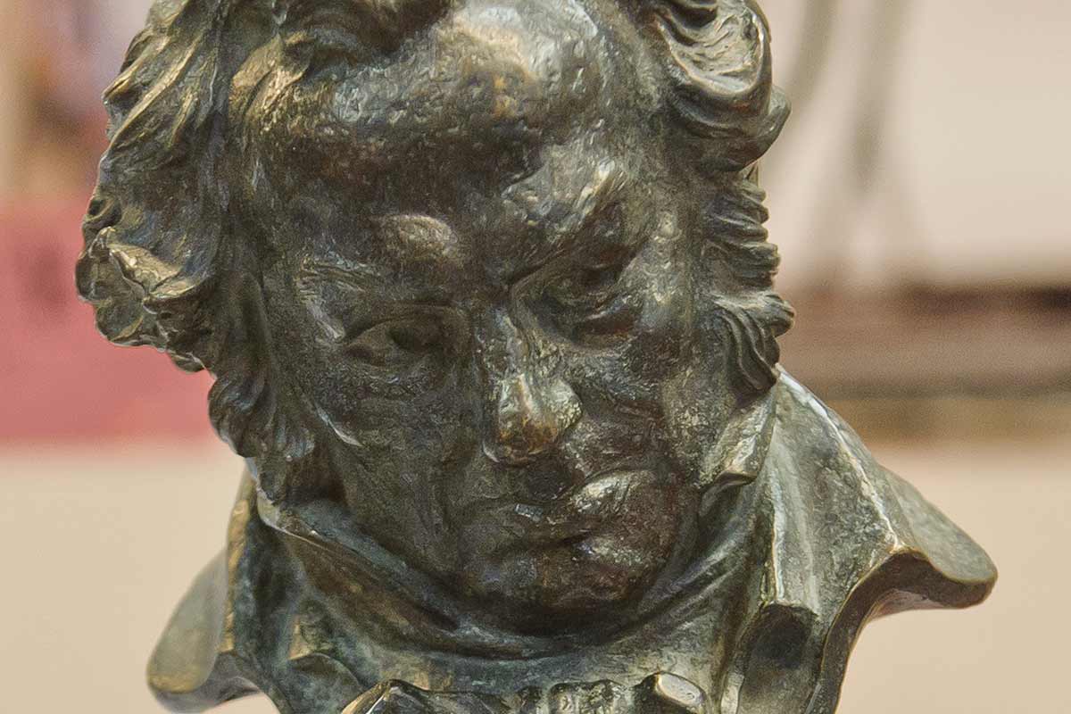 estatuilla-premios-goya.jpg
