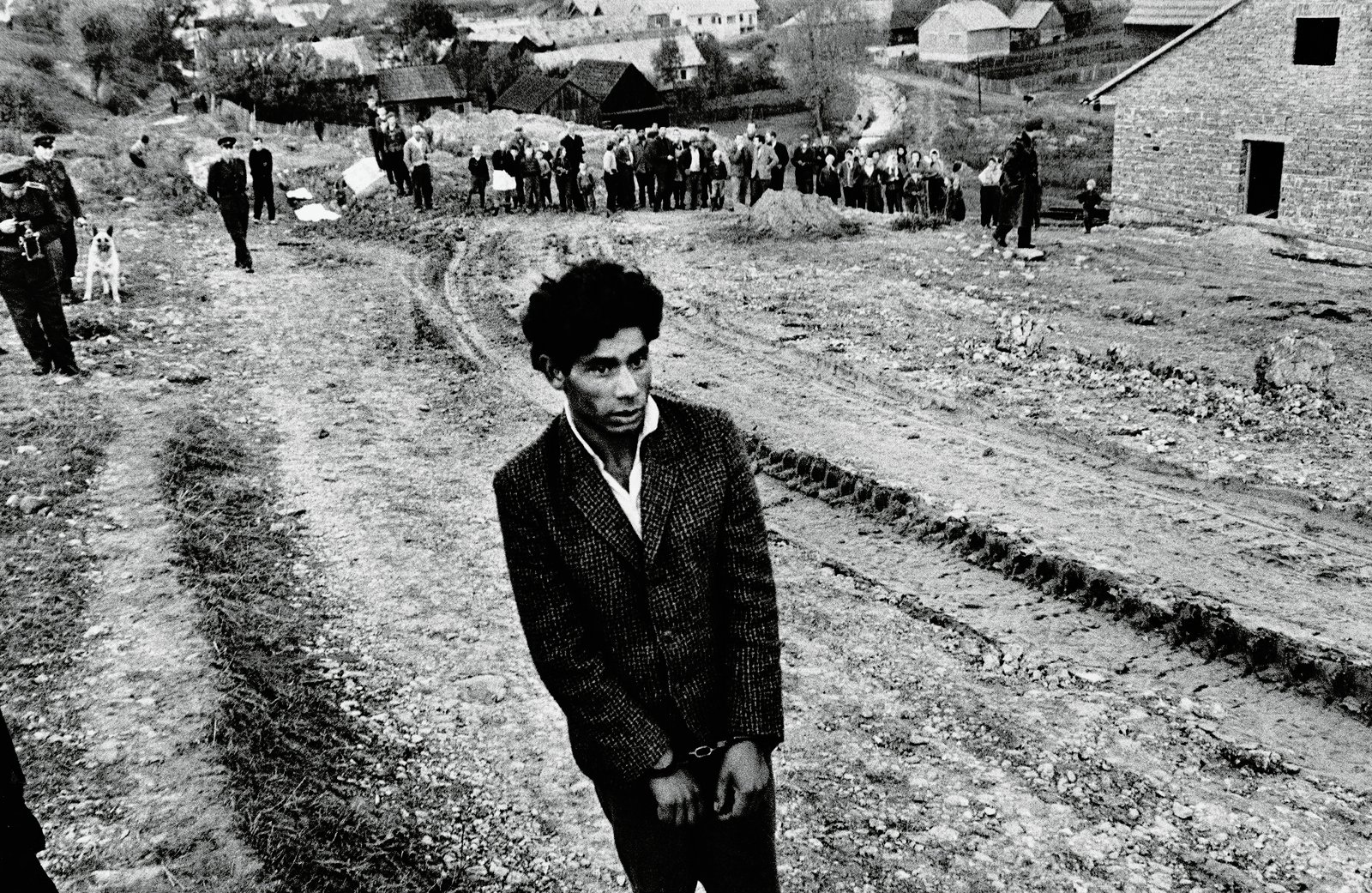 CZECHOSLOVAKIA. Slovakia. Jarabina. 1963. Reconstruction of a homicide. In the foreground: a young gypsy suspected of being guilty.