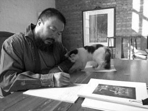 Ai Weiwei con gato @aiww, Instagram, 2006, Ai Weiwei Studio. 