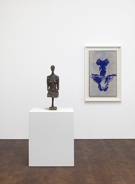 Vista de la exposición "La búsqueda de lo absoluto" en la Gagosian Gallery de Londres.
