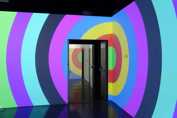 Daniel-Buren-08_w615.jpg