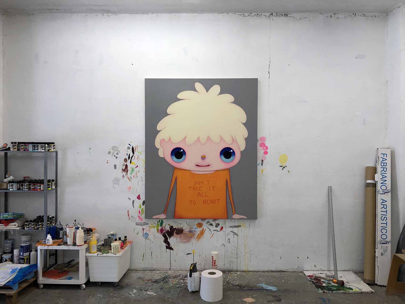 Vista-del-estudio-de-Javier-Calleja-con-la-obra-Don´t-take-it-all-the-heart.jpg