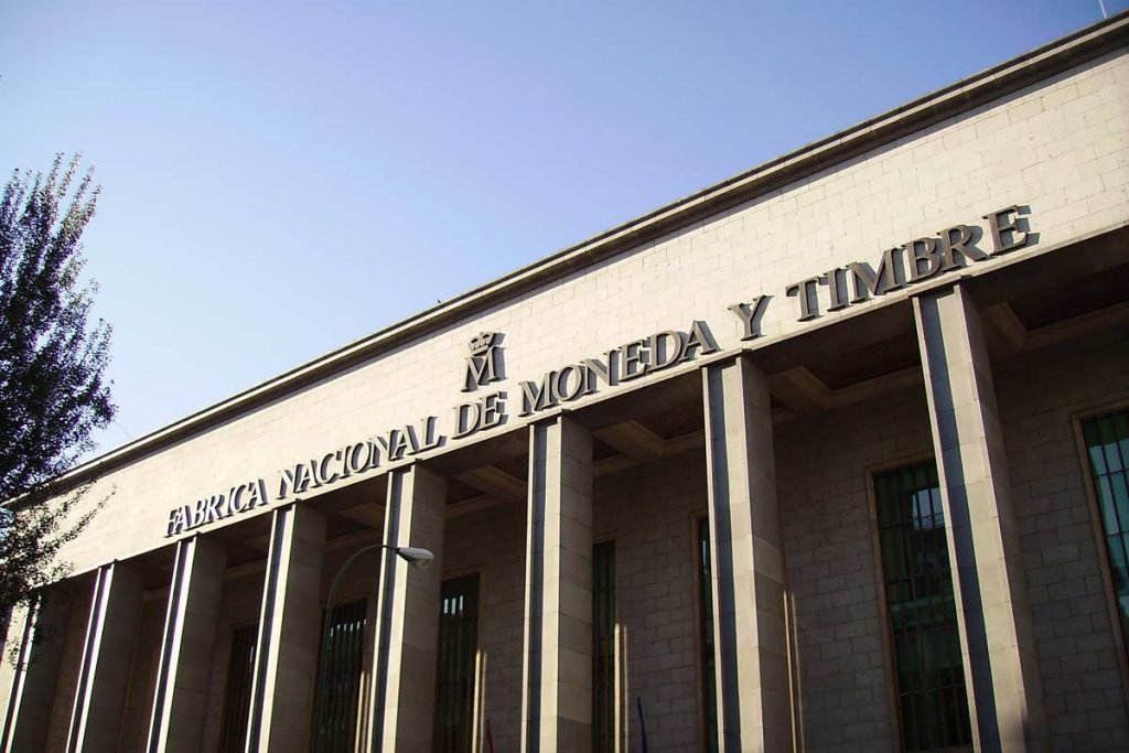 Edificio de la Fábrica Nacional de Moneda y Timbre.