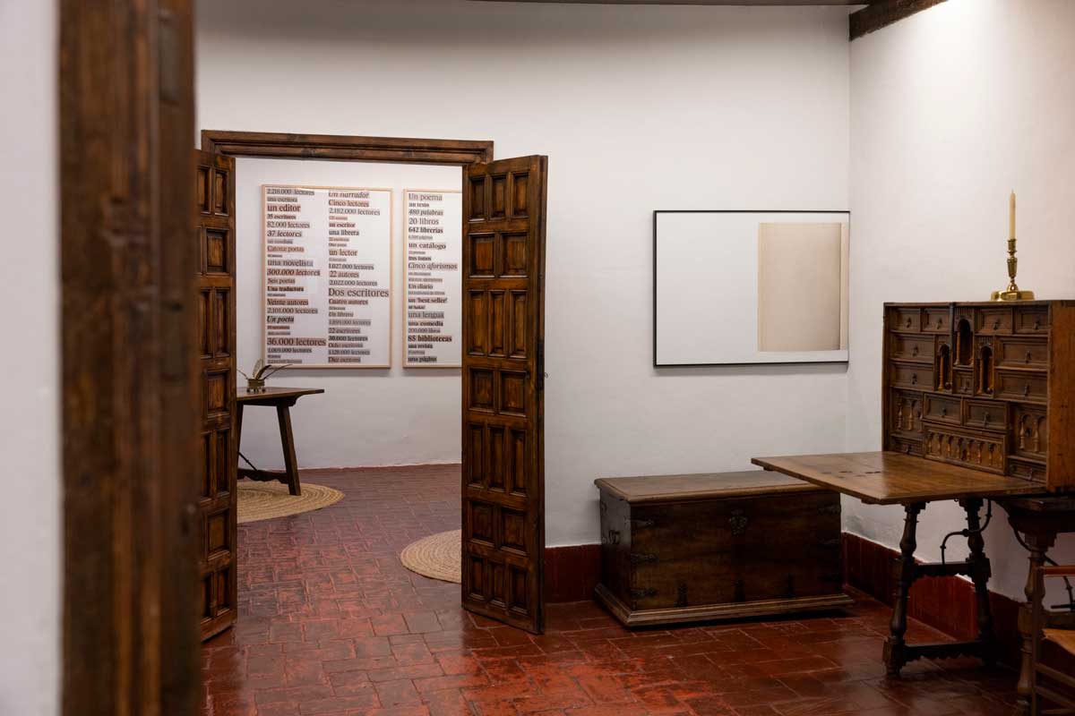 Ignasi Aballí invita a leer las cosas de otro modo en el Museo Casa de Cervantes