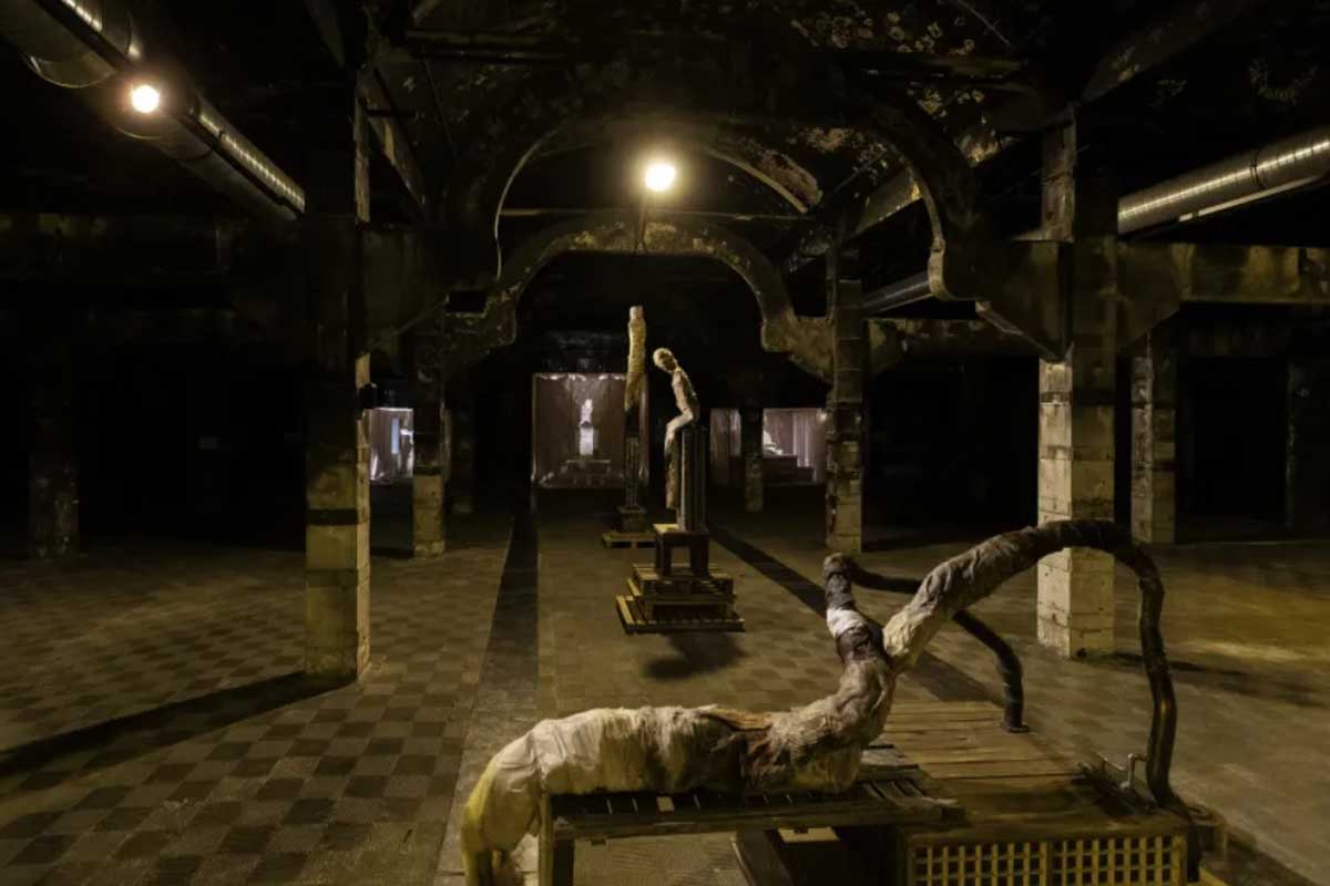 Mónica Mays ensambla objetos e historias en Matadero Madrid