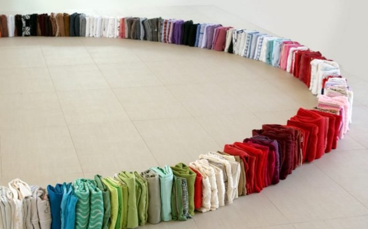BestSeller-HorrorVacui-ropa-26-x-600-O-cm-2014-Juan-Carlos-Rosa-Casasola.jpg