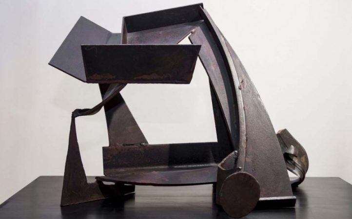 Caro-Pieza-de-mesa-Z-78-1982-83.jpg