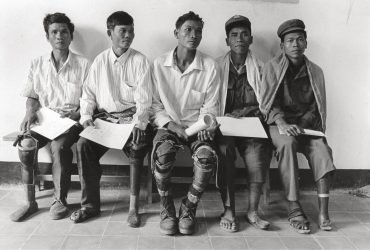 Gervasio-Sanchez.-Coleccion-Foto-Colectania.-Battambang-Camboya-1996.jpg