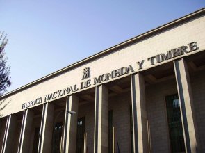 La Real Academia de San Fernando premia a la Fábrica Nacional de Moneda y Timbre