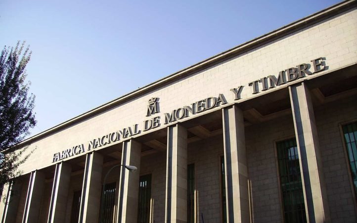 Real_Casa_de_la_Moneda_Fabrica_Nacional_de_Moneda_y_Timbre_-_panoramio_-_Ricardo_Ricote_Rodri….jpg
