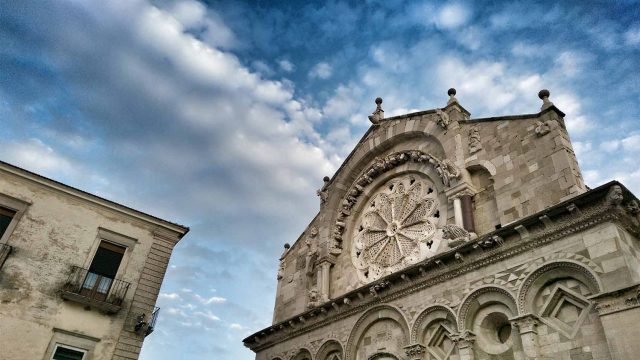 Troia-Cattedrale2.jpg