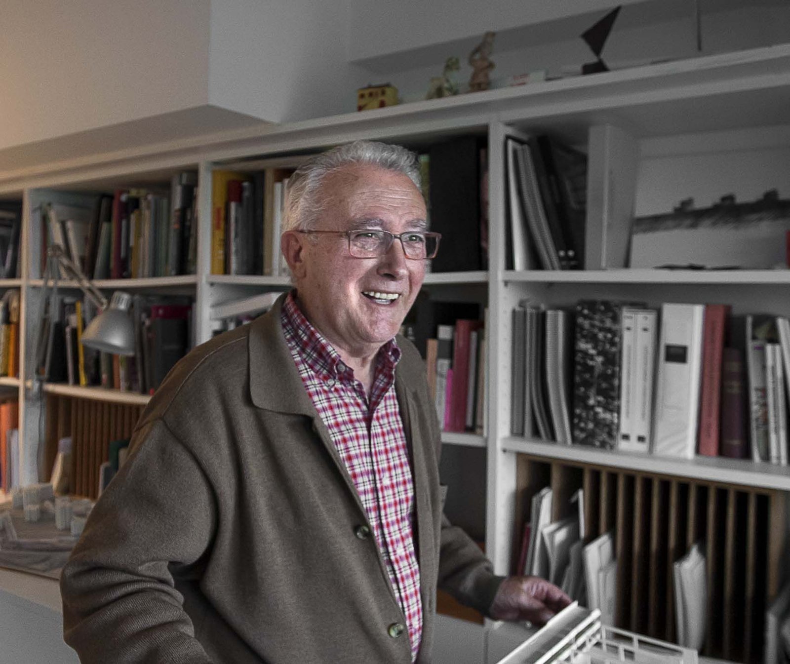 abrir-MANUEL-GALLEGO-EN-ESTUDIO-Oct-2015-©-Enrique-D-Uceta.jpg